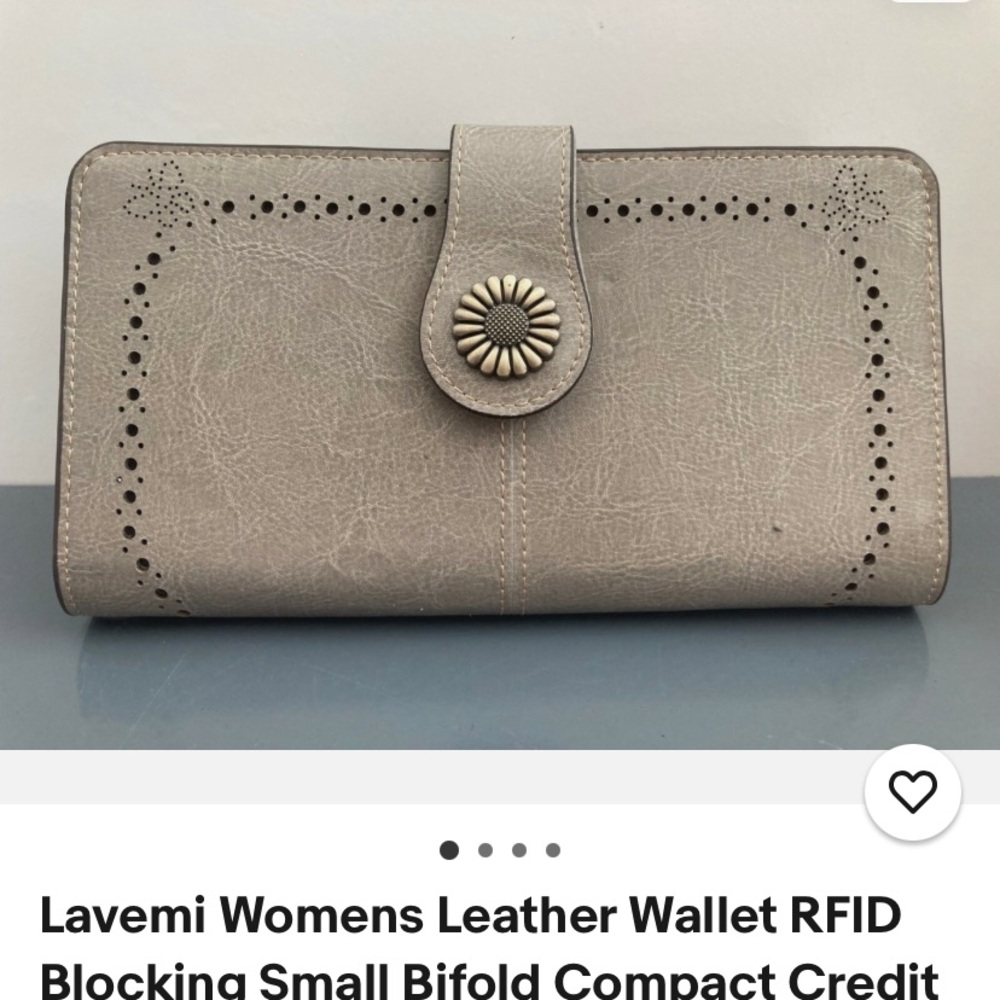 Women's Gray Leather Wallet